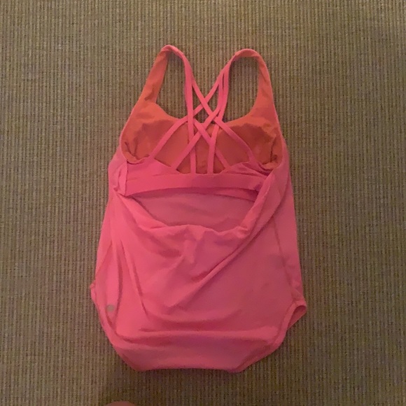 Lululemon tank top with built in sports bra - Picture 2 of 5